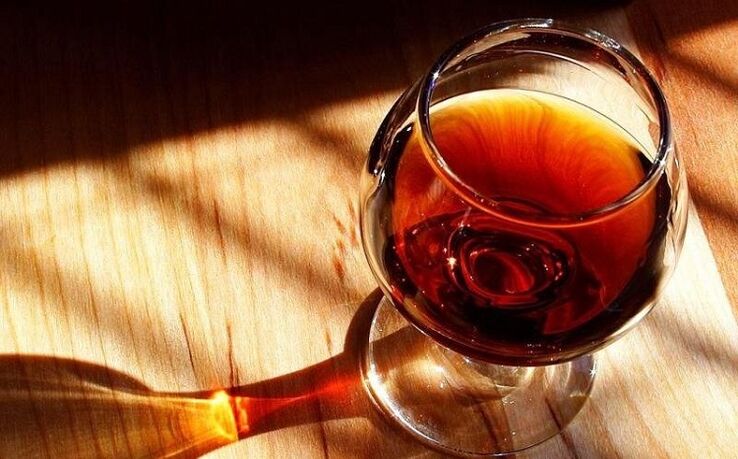 Cognac utilisé pour éliminer les parasites du corps